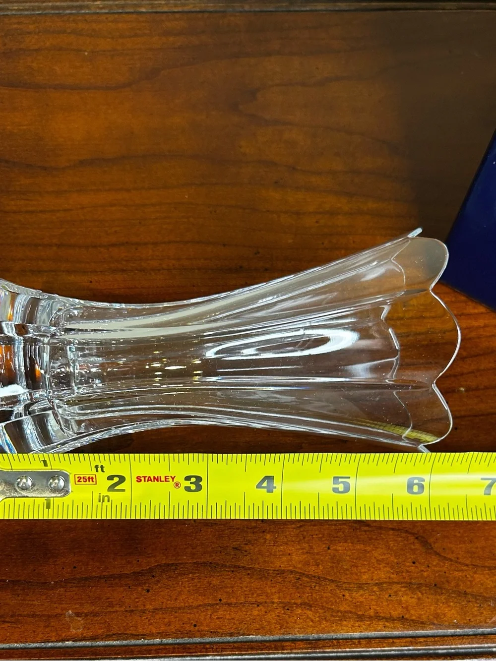 Mikasa Lead Crystal Scalloped Bud Vase 6”